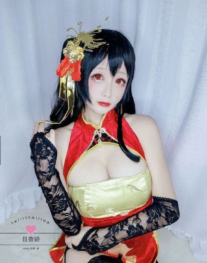 非洲姑娘圆了列车司机梦
