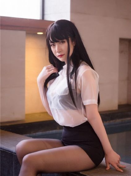 王子奇