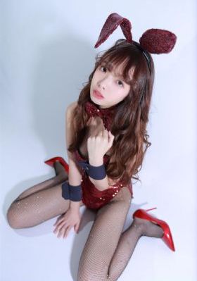 偷欢人妻hd三级中文
